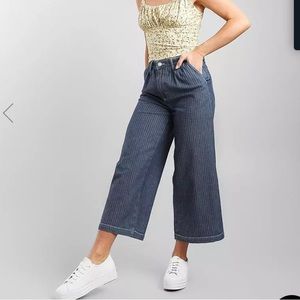Buckle x Lee VTG Modern Wide Leg Cropped Jean Denim Herringbone
